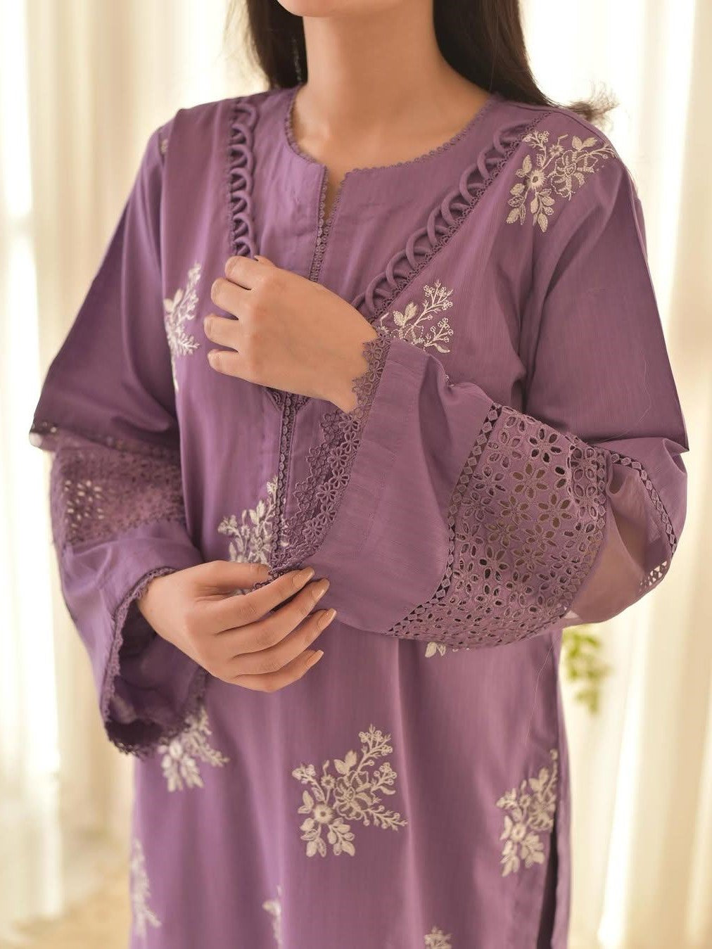 Horiya Purple – Luxury Embroidered Lawn 3-Piece Suit (Stitched)
