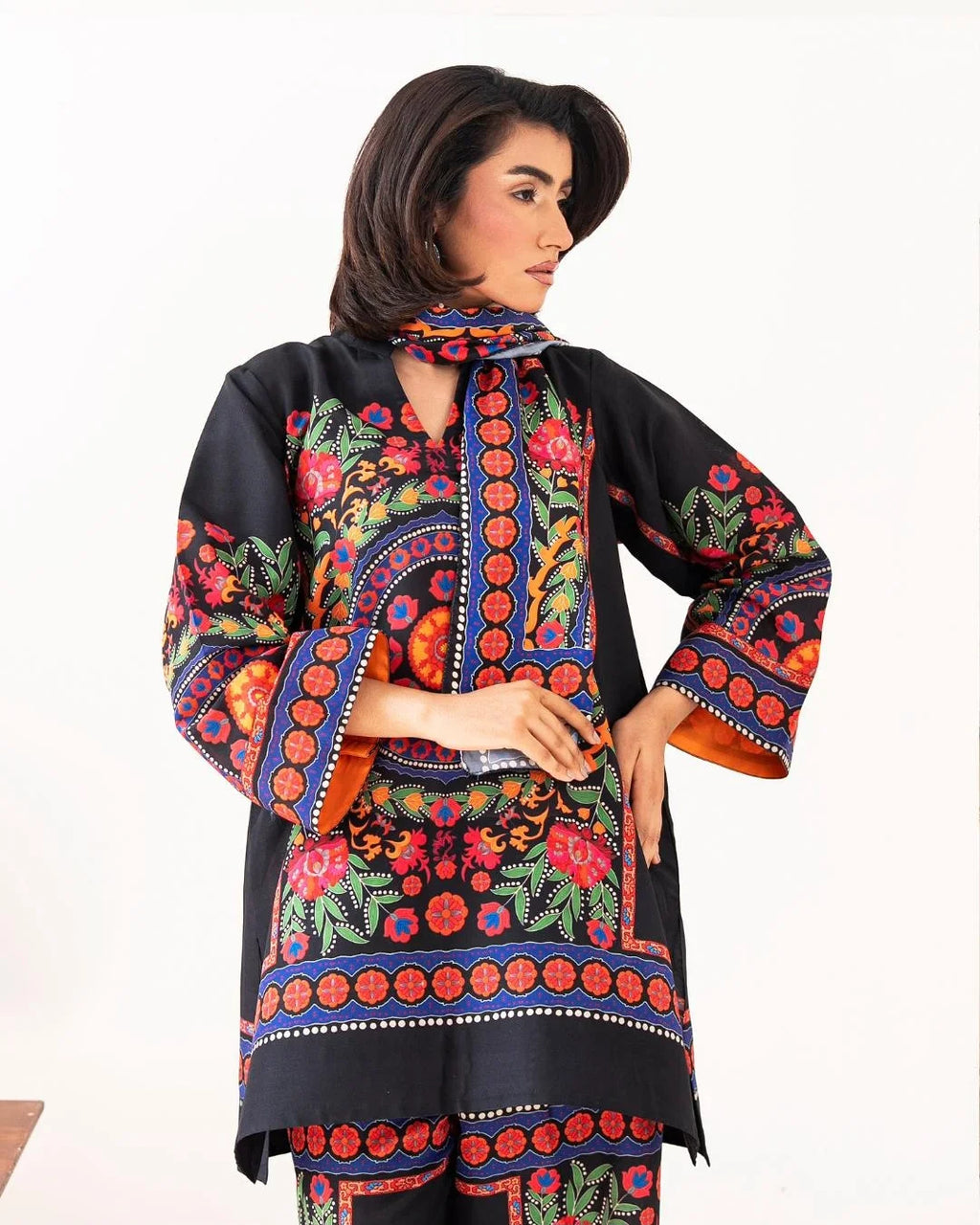 Sumbul – Vibrant Ethnic Co-Ord Set (With Mini Stolar)